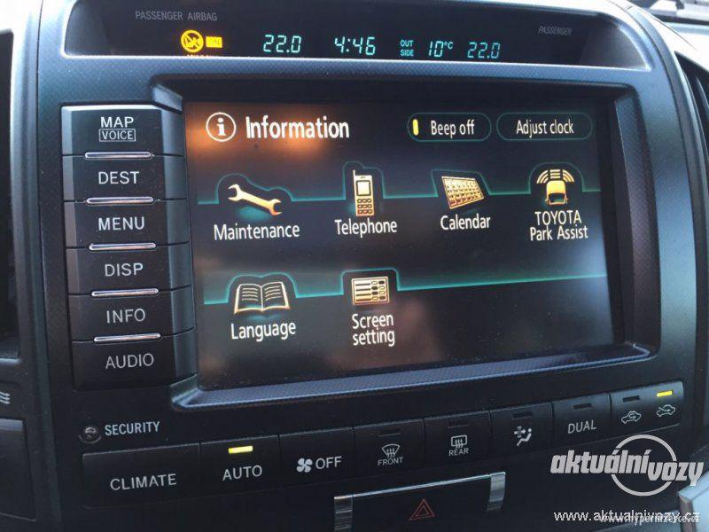 Toyota Land Cruiser 4.5, nafta, automat, rok 2008, navigace, kůže - foto 7