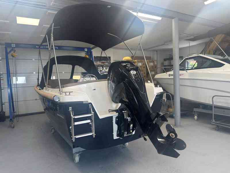 Použitá motor.loď Szymanski 485 r.v.2022 s motorem - foto 9