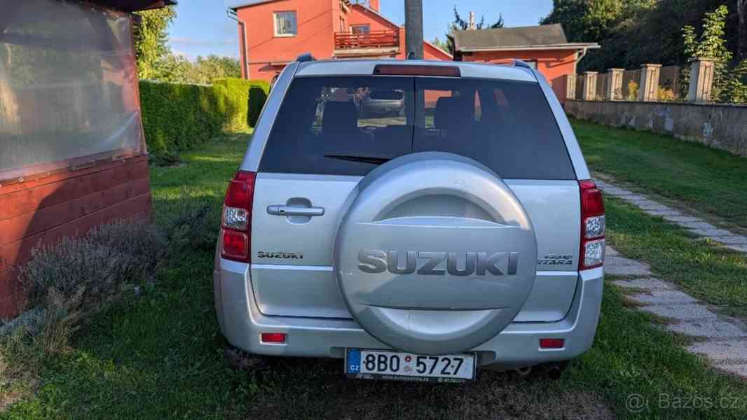 Suzuki Grand Vitara 2,4   JLX-ES 4×4, manuál, ČR - foto 2