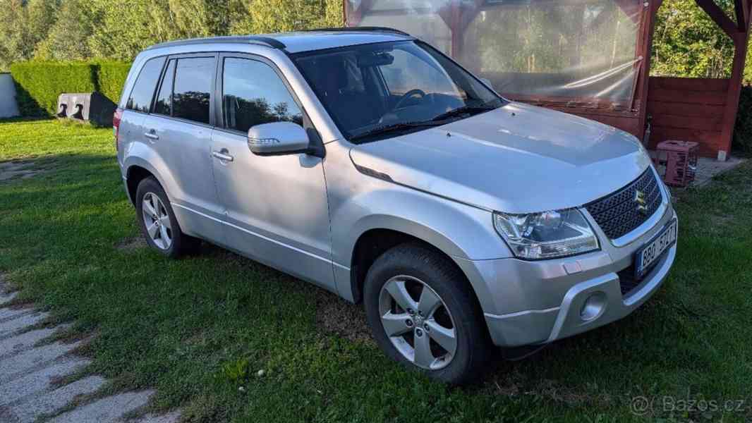 Suzuki Grand Vitara 2,4   JLX-ES 4×4, manuál, ČR - foto 4
