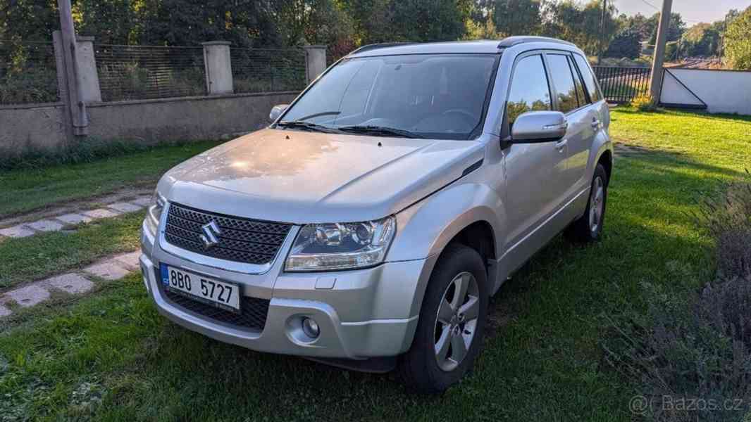 Suzuki Grand Vitara 2,4   JLX-ES 4×4, manuál, ČR - foto 20