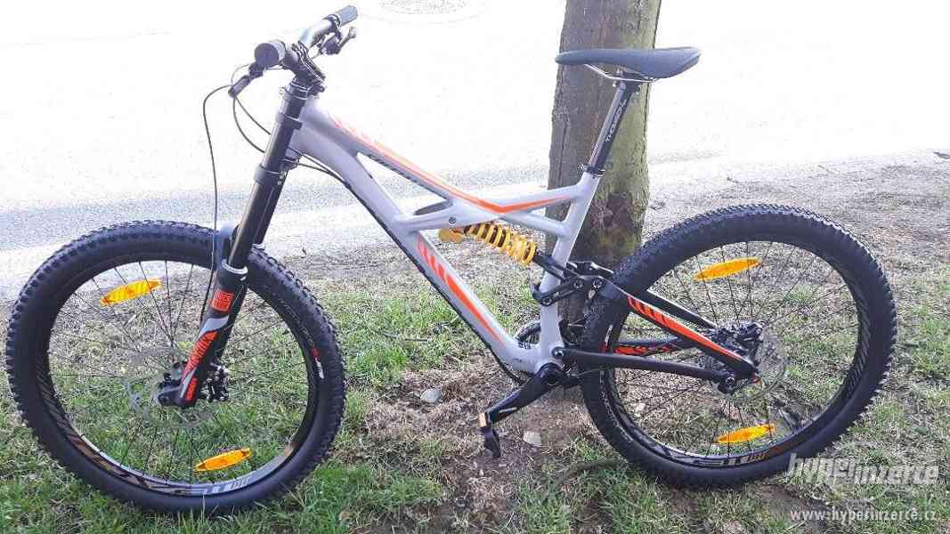 Specialized enduro cheap evo expert 2016