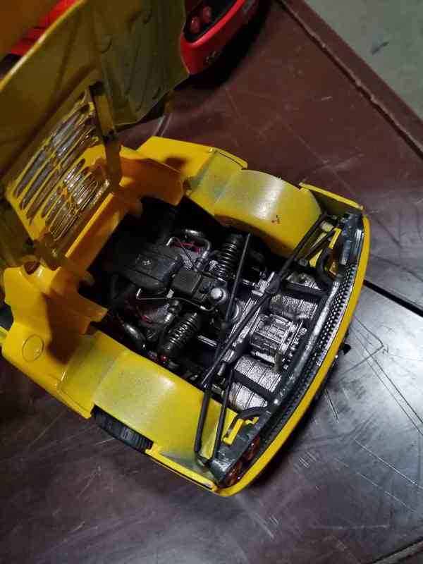 Maisto Ferrari F50, 1:18 - speciální edice - foto 4