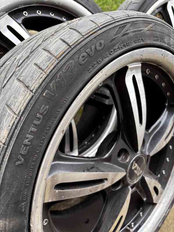 VW sada kol a letní pneu 225/40/R18 92Y - foto 2