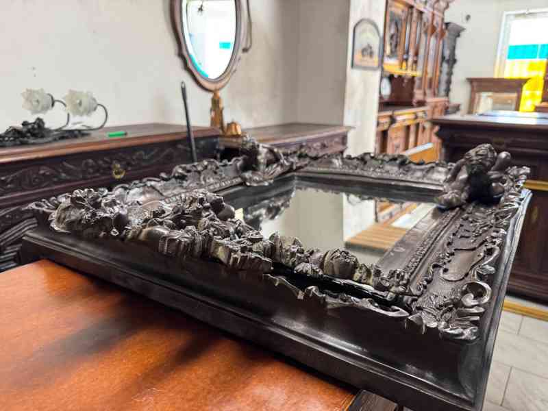 Starožitné zrcadlo s aplikami - foto 9