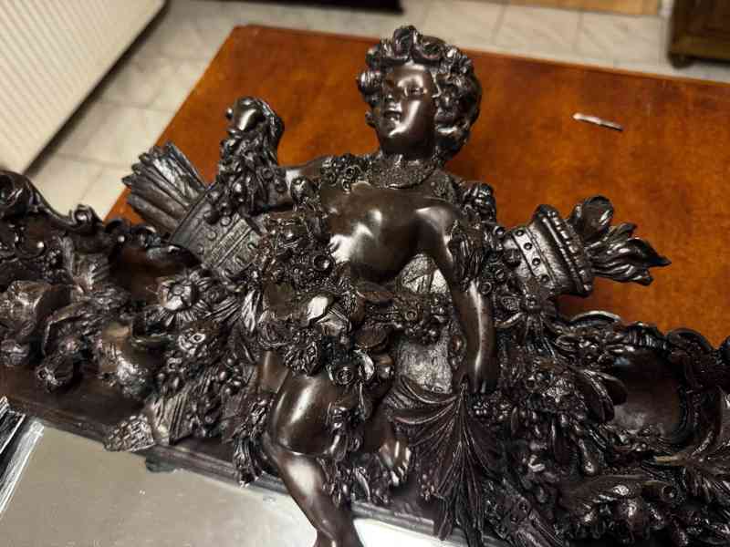 Starožitné zrcadlo s aplikami - foto 5