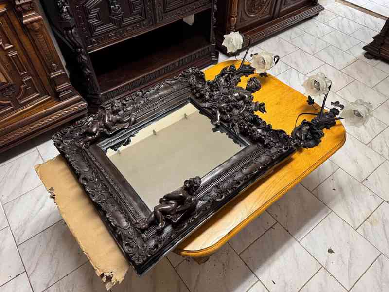 Starožitné zrcadlo s aplikami - foto 3