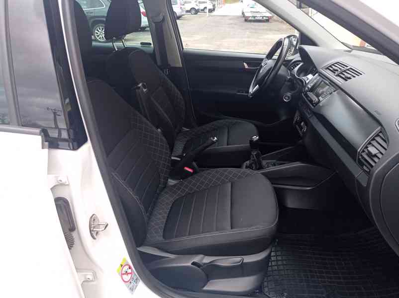 Škoda Fabia 1.4 TDI CZ/DPH/Výhřev/TOP - foto 20