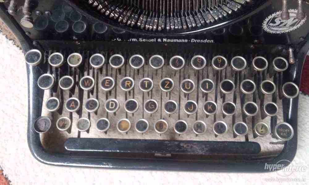 Starožitný psací stroj Ideal - foto 3