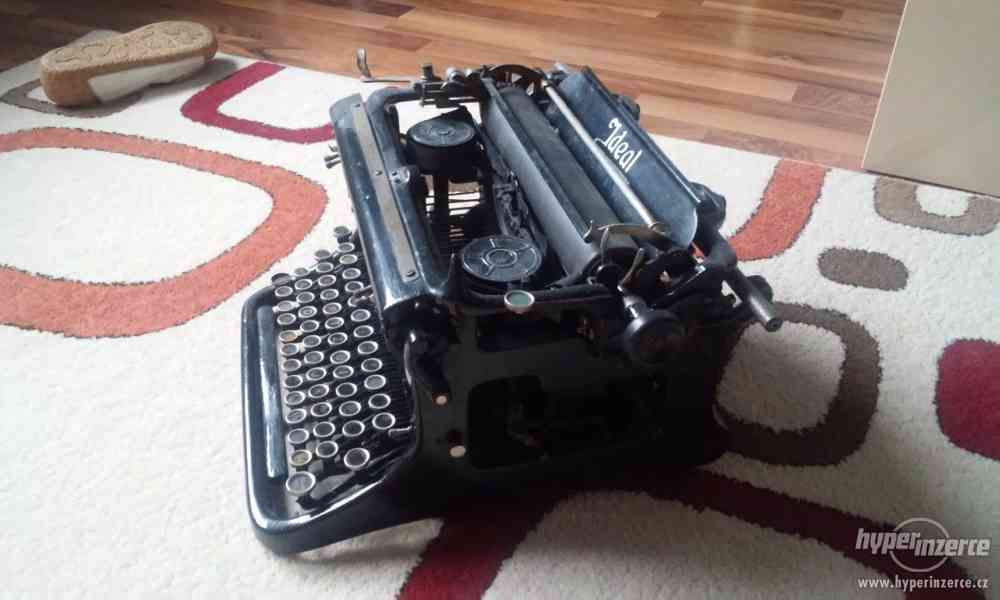 Starožitný psací stroj Ideal - foto 4