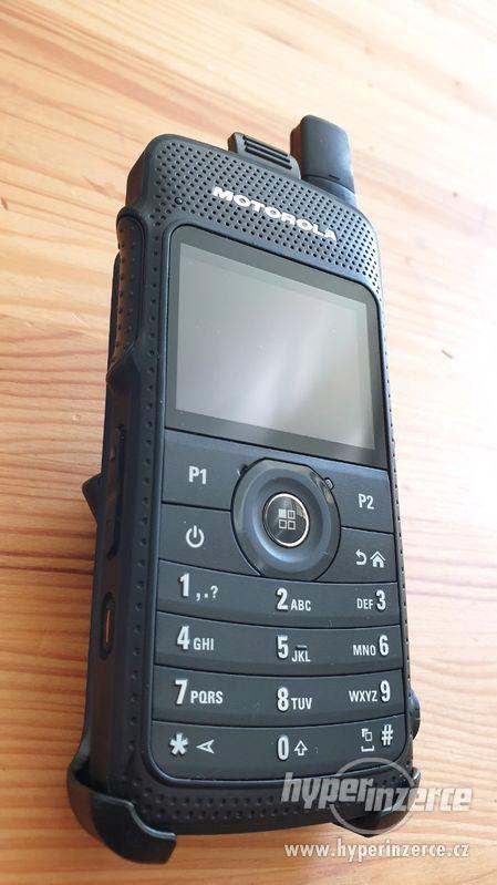 Radiostanice Motorola SL4000 UHF 403-470 MHz - foto 2