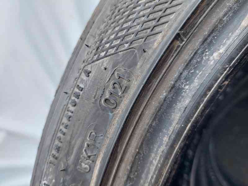 4x Pneu Good Year 225/45 R17 5,5-6mm DOT 20 a 21 - foto 4