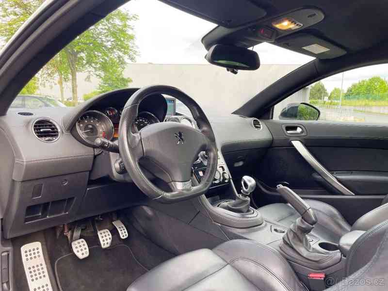 Peugeot RCZ 1,6   200 THP • 2011 • manuál - foto 13