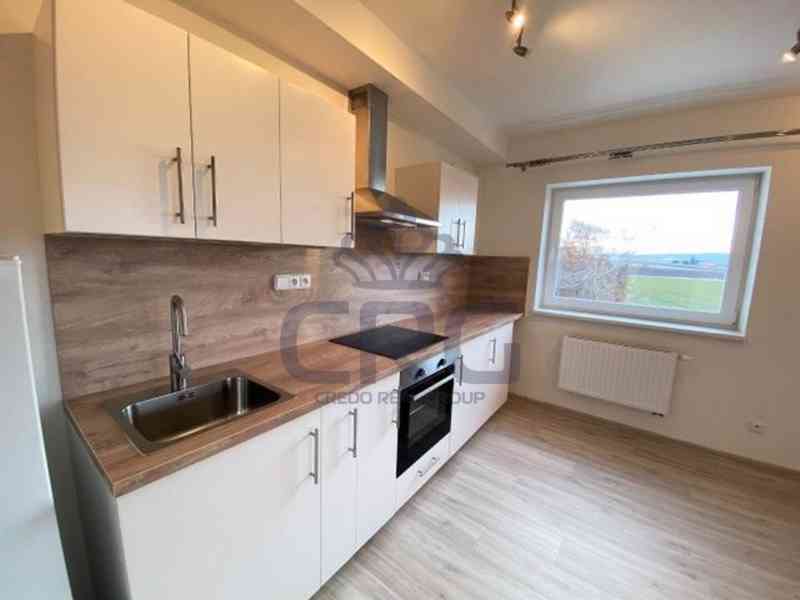 PRONÁJEM LUXUSNÍ NOVOSTAVBY BYTU 2+KK V OPAVĚ - foto 3