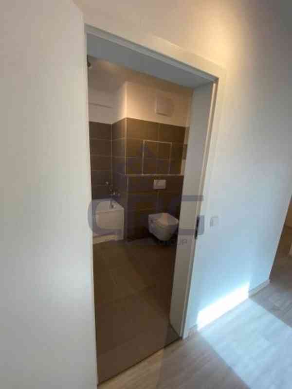 PRONÁJEM LUXUSNÍ NOVOSTAVBY BYTU 2+KK V OPAVĚ - foto 12