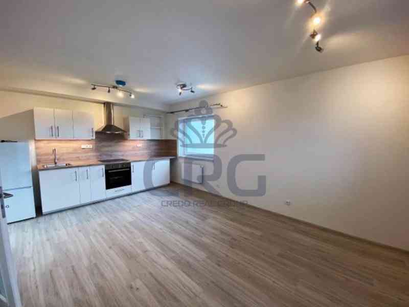 PRONÁJEM LUXUSNÍ NOVOSTAVBY BYTU 2+KK V OPAVĚ - foto 2