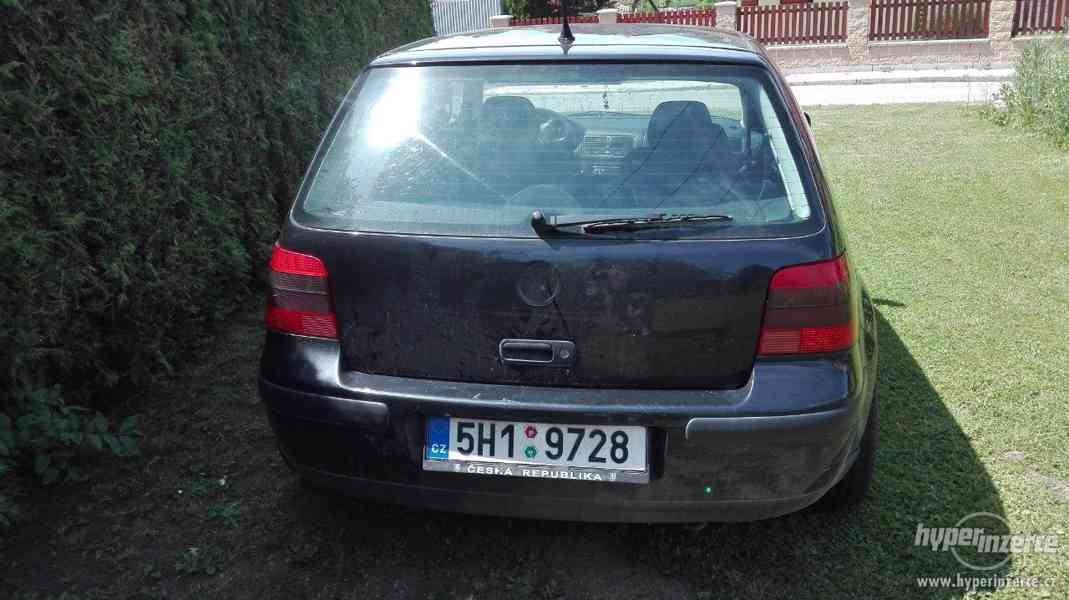 VW Golf IV 1.6V/55kw 1998 - foto 2