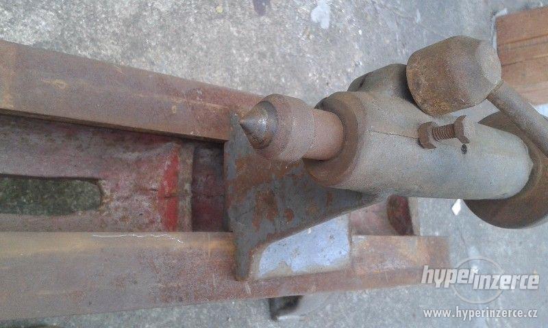 Starý soustruh na dřevo na dodělání - foto 5