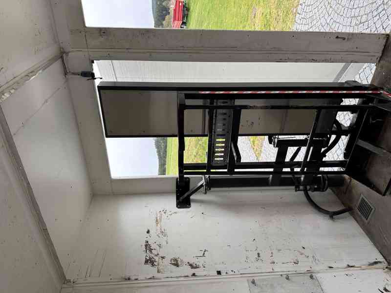 Hydraulická plošina(výtah) pro autogen, 300 kg s agregátem - foto 2