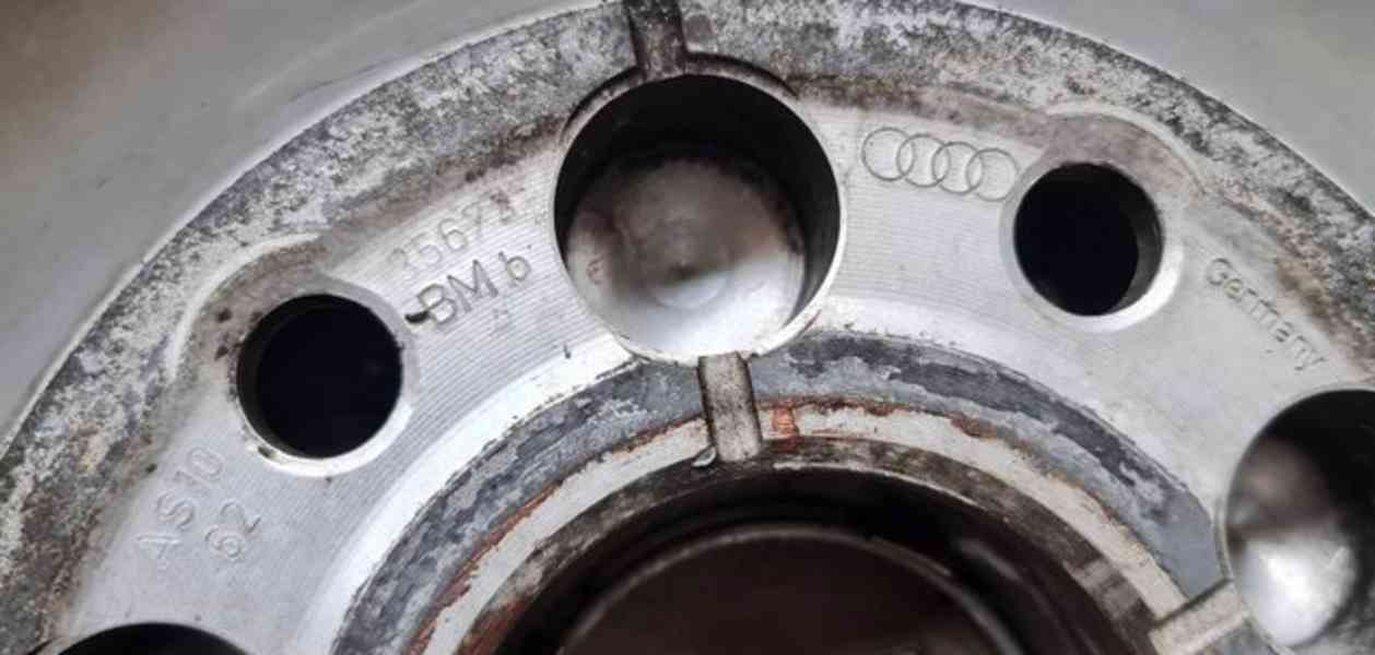 Alu disky - originál Audi 4L0601025E 5x130 7.5jx18 et53   - foto 9