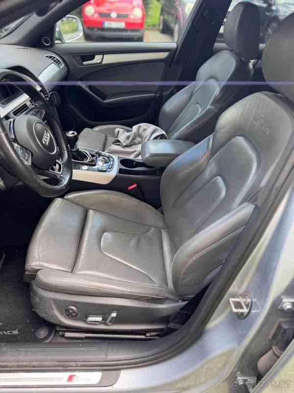 Audi A4 2,0   b8 Quattro Sline - foto 2