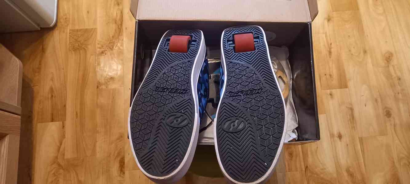 Prodám koloboty Heelys Pro 20 Prints Wheeled shoe - foto 4