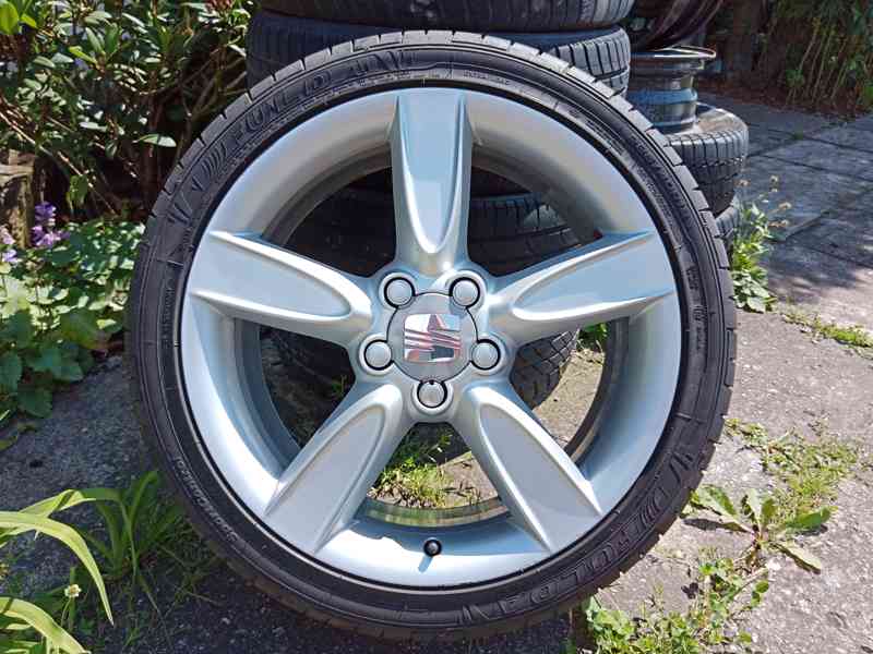 Obutá Alu kola 18ky 5x112 pneu 99% SEAT ŠKODA AUDI VW FORD - foto 2