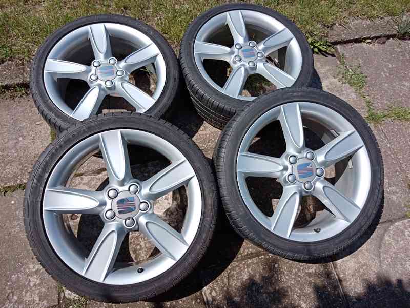 Obutá Alu kola 18ky 5x112 pneu 99% SEAT ŠKODA AUDI VW FORD - foto 1
