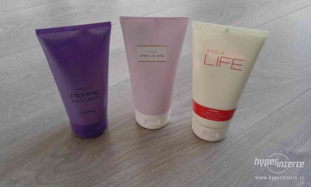 293 - tělová mléka Avon