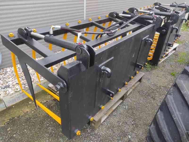 Hydraulické vidle / Lopaty s přidržovačem -economy - foto 4