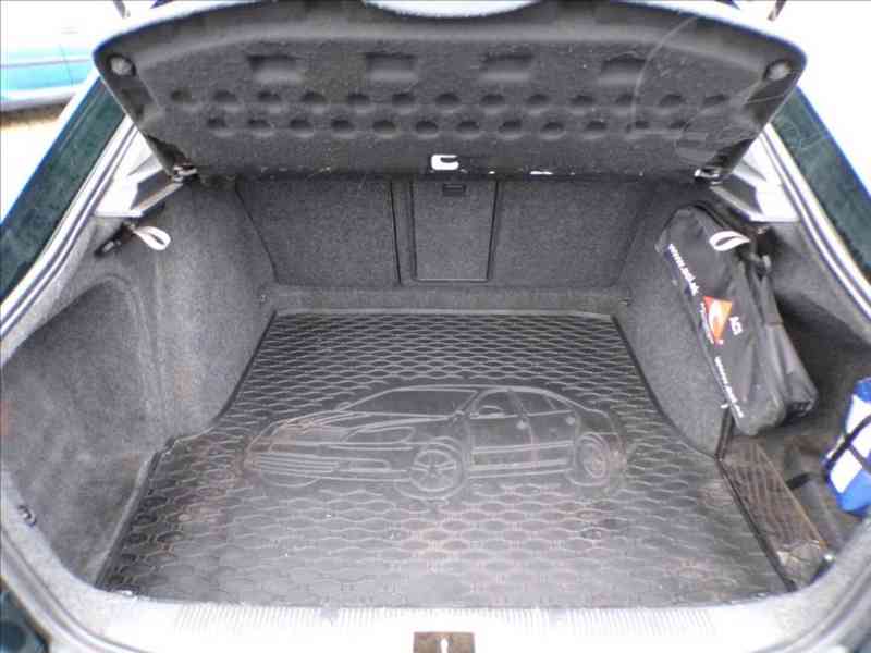 Škoda Octavia 1,9 TDI - foto 9