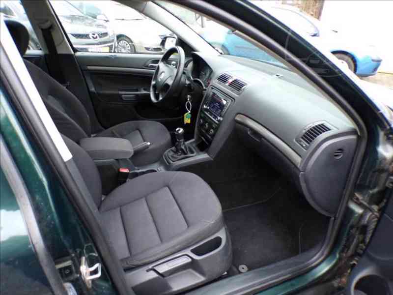 Škoda Octavia 1,9 TDI - foto 11
