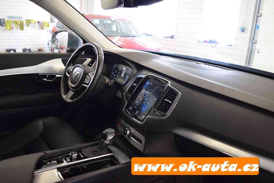 Volvo XC 90 D5 AWD MOMENTUM 173kW 2019-DPH  - foto 12