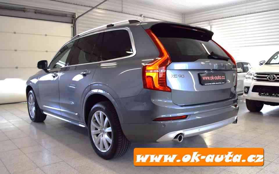 Volvo XC 90 D5 AWD MOMENTUM 173kW 2019-DPH  - foto 3