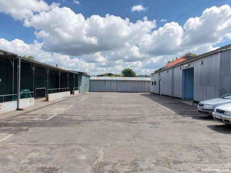 Pronájem nezatepleného skladového prostoru – cca 180 m2 - foto 5