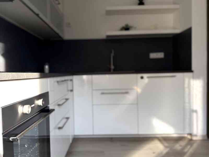 PRONÁJEM BYTU 1+1 S BALKÓNEM, BRNO – KOHOUTOVICE - foto 3