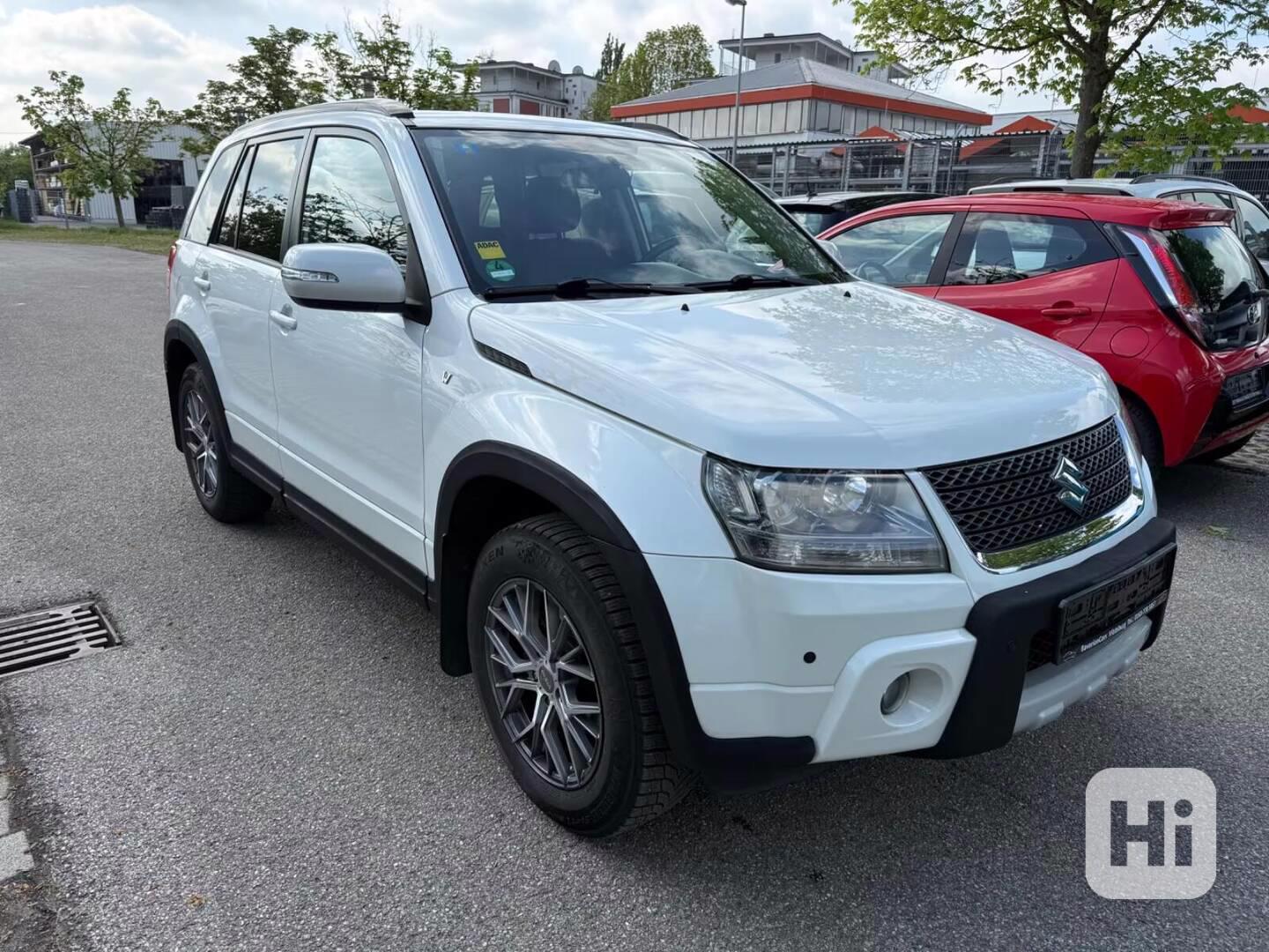 Suzuki Grand Vitara 2.4i Comfort Aut. benzín 124kw - foto 1