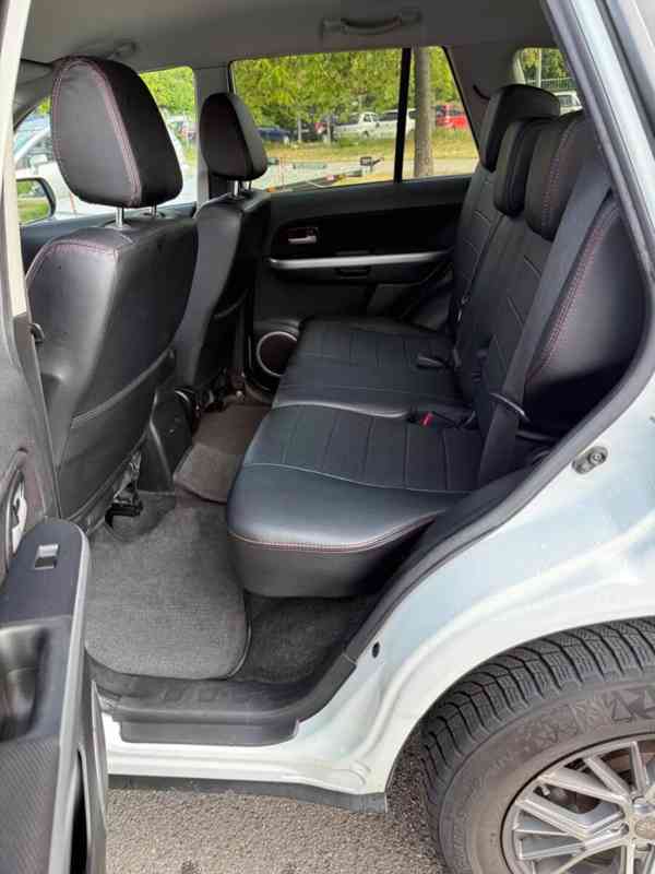 Suzuki Grand Vitara 2.4i Comfort Aut. benzín 124kw - foto 16