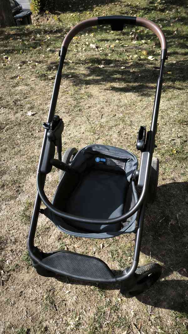 Kočárek Maxi-Cosi Lila XP+ 2V1, 2022, Essential Graphite - foto 18