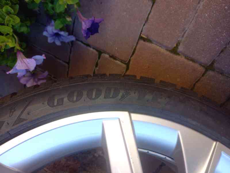Š.Scala/Kamiq/S.Arona,VW Taigo-NOVÁ zimní Alu sada 205/45R18 - foto 6