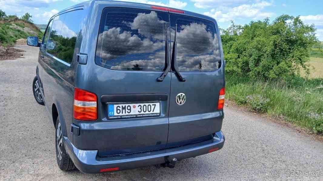 Volkswagen Transporter Caravelle 96 kw - rv.2009- 9mí - foto 4