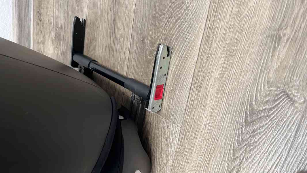 Autosedačka Cybex 15-36 kg isofix - foto 6