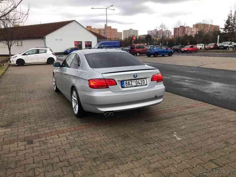 BMW Řada 3 3,0   E92 R.v.2009 180Kw - foto 6
