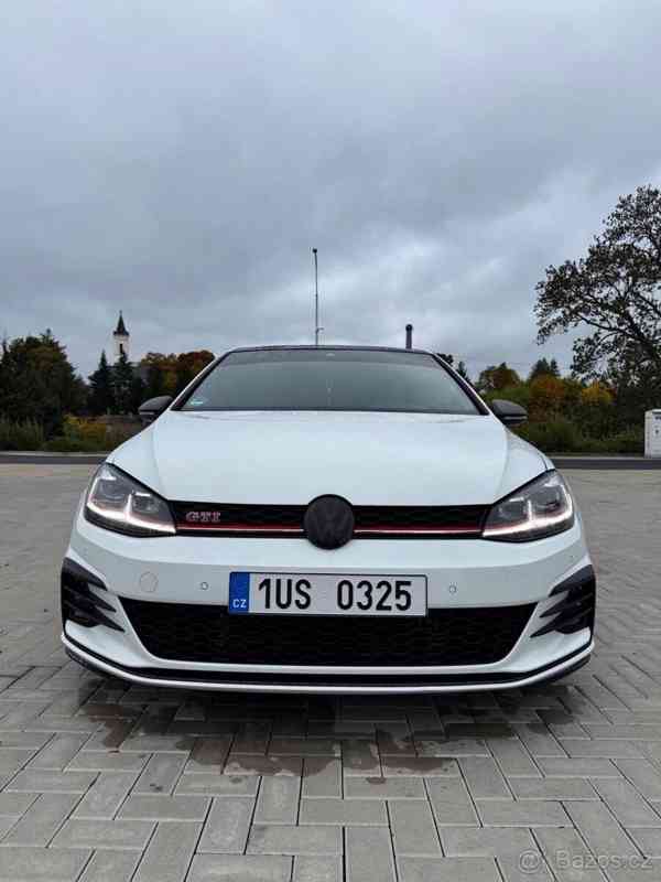 Volkswagen Golf GTI Performace - foto 2
