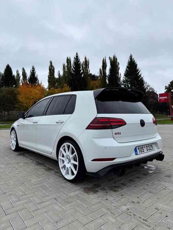 Volkswagen Golf GTI Performace - foto 9