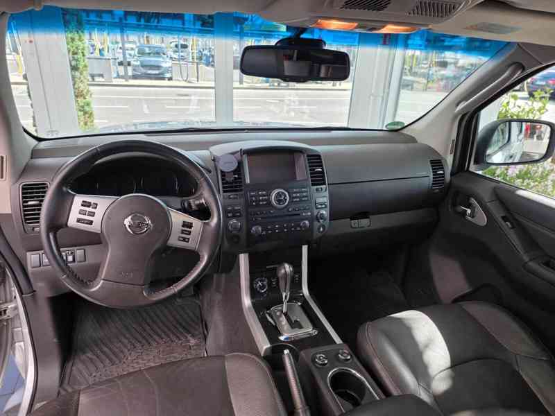 Nissan Pathfinder2.5 dCi LE AUT. 140kw - foto 3