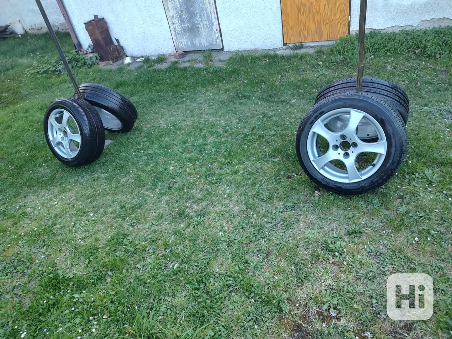 PRODAM LETNÍ SADU ALU DISKŮ + PNEU - foto 1