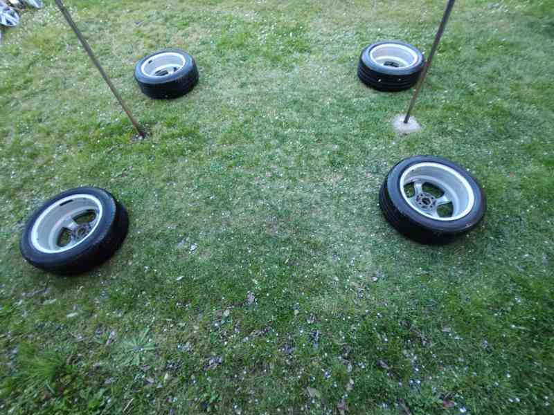 PRODAM LETNÍ SADU ALU DISKŮ + PNEU - foto 4