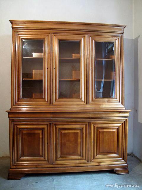 KNIHOVNA - foto 1