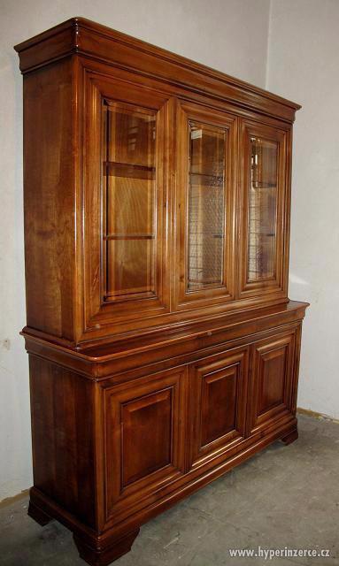 KNIHOVNA - foto 2